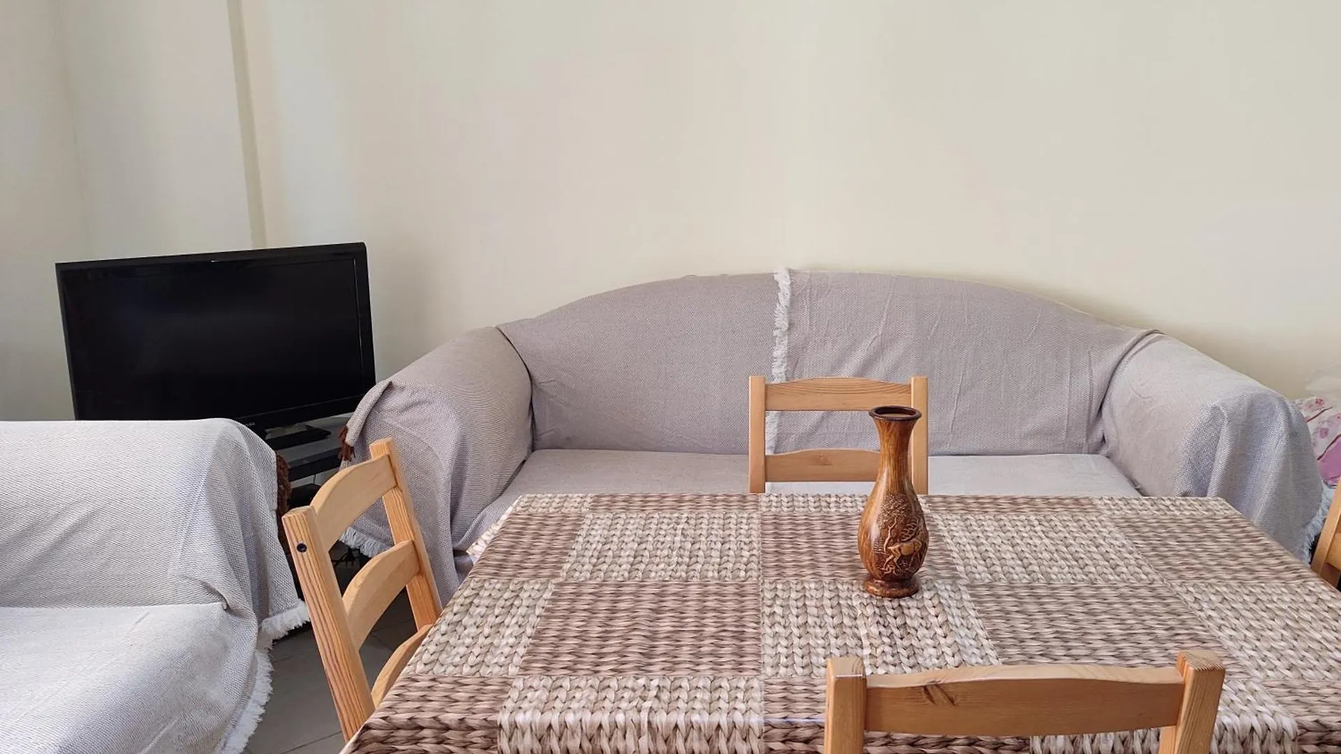 Seaview Apartment Detjoni Sarande